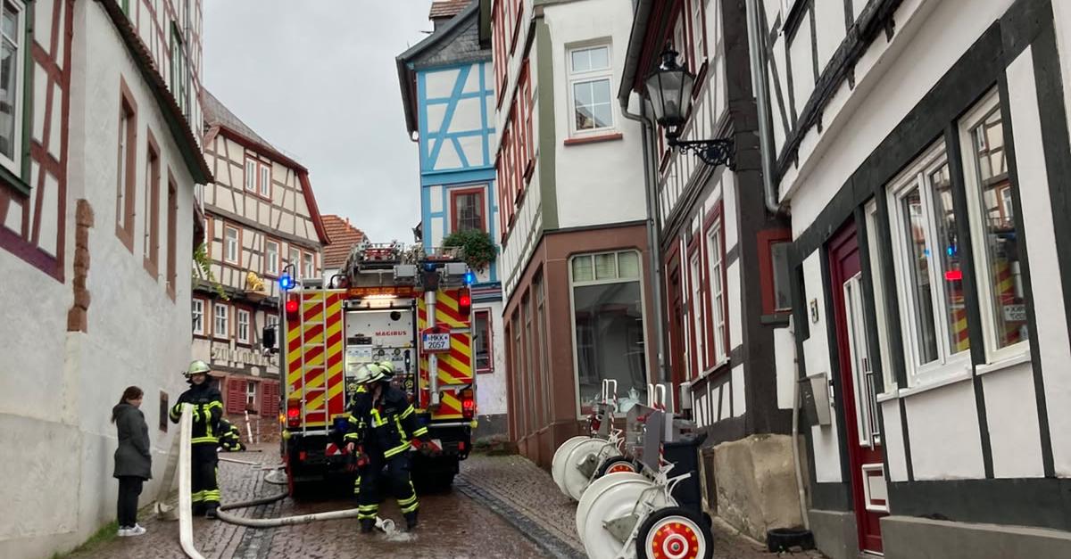 Fire brigade call-out in Gelnhausen's old town: Burnt food causes a ...